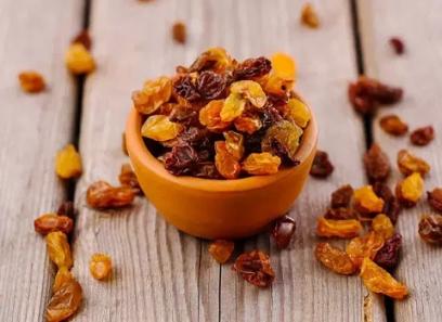 معرفی کشمش تیزابی ملایر + بهترین قیمت خرید